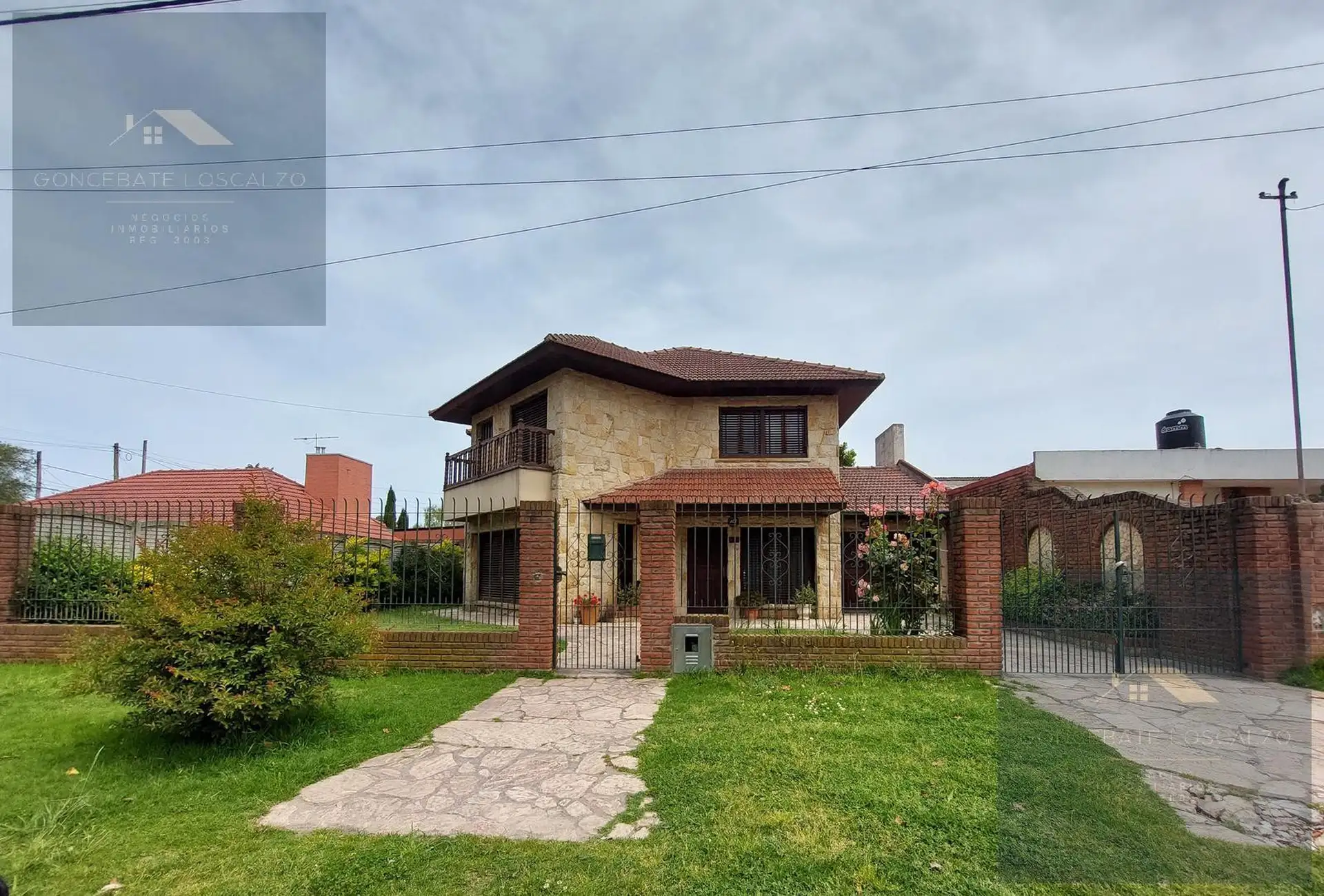 Venta chalet en Barrio Lopez de Gomara