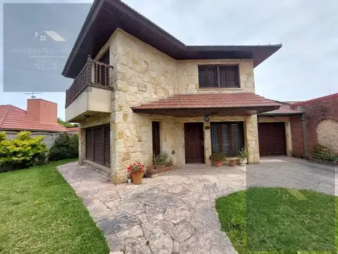 VENTA CHALET EN BARRIO LOPEZ DE GOMARA