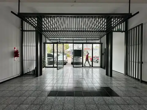 Local en Alquiler en Villa Martelli, $ 5.000.000