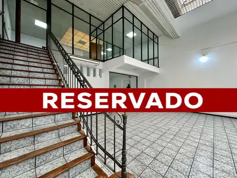 alquiler avenida mitre Local ex agencia de autos 330m2 villa martelli