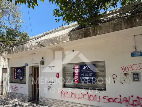 En venta casa a refaccionar