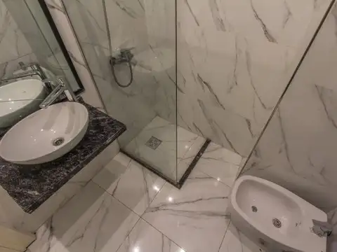 Venta departamento monoambiente pb ideal inversión airbnb Monserratap profesional Monserrat