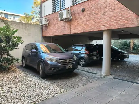 Gral. Paz cochera 13 al 400