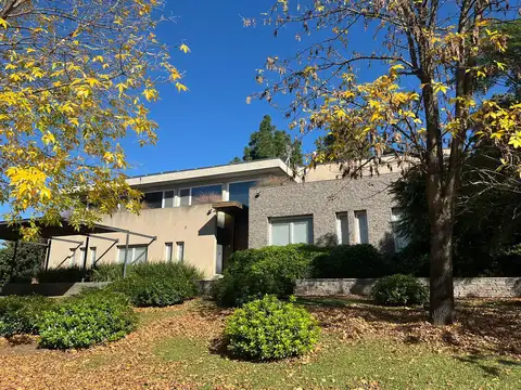 Casa en venta con 4 dormitorios en Pilará- La Volanta- Pilar