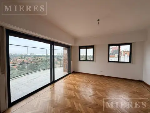 Departamento en Alquiler con 2 cocheras
