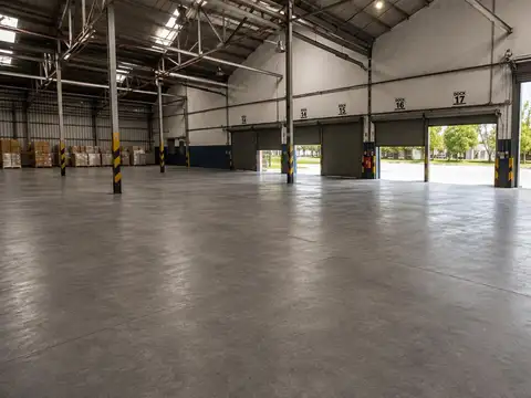 Galpón en Alquiler en Garin, Partido de Escobar