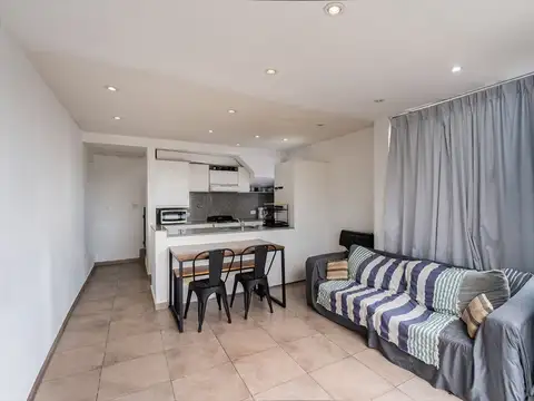 VENTA PH 2 AMB. EN PLANTA ALTA BERNAL E.  QUILMES