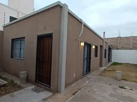 Casa en Alquiler en Las Heras, $ 550.000