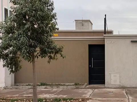 ALQUILER CASA LAS HERAS 