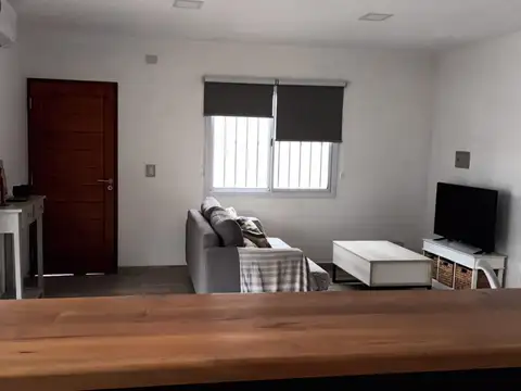 ALQUILER CASA LAS HERAS