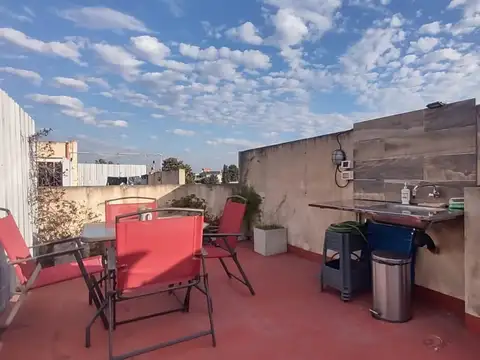 Departamento En Venta 2 ambientes con Terraza V. Sarmiento