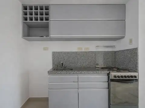 Tres Arroyos 800, Piso 7