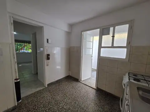 Cullen 5300, Piso PB