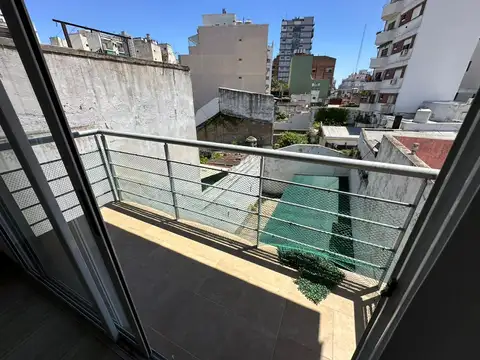 Departamento en Alquiler con 1 cocheras