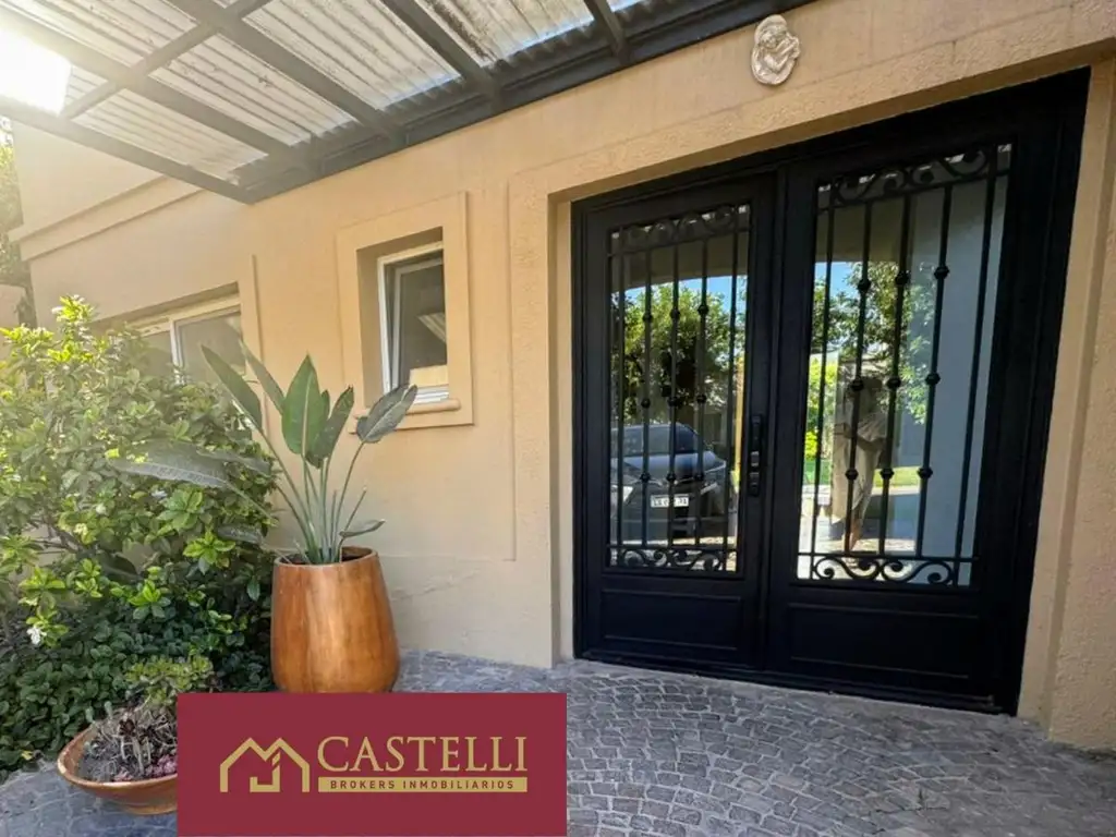 Casa en Venta en Saint Matthews