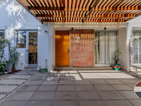 CASA EN VENTA EN LA PLATA