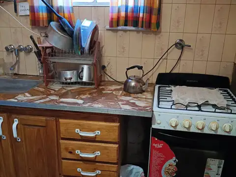 Depto Tipo Casa 4 ambientes con 1 baño