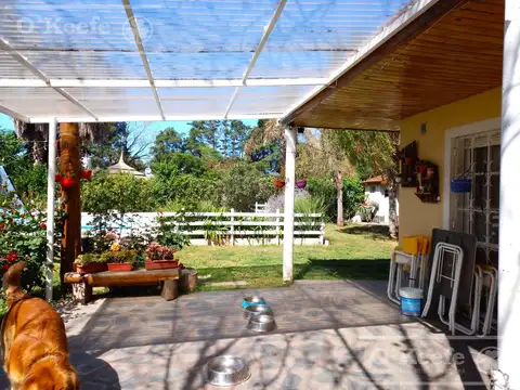 Quinta en venta con pileta y garage en el Pato (Berazategui) sobre lote de 895m2 Apto credito 