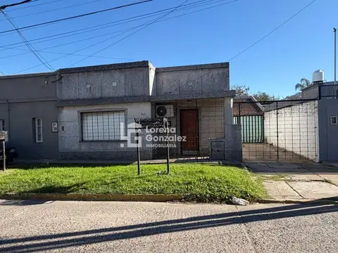 Casa con dos dormitorios + departamento