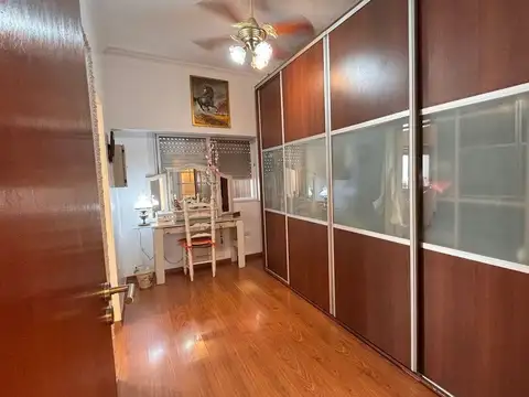 VENTA CASA 4 AMB COCHERA PATIO LUGANO APTO CREDITO
