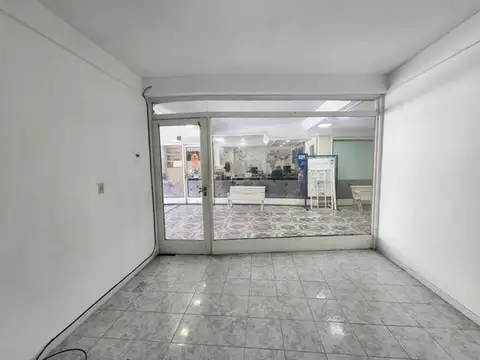 Local en Alquiler en Villa Bosch, $ 350.000