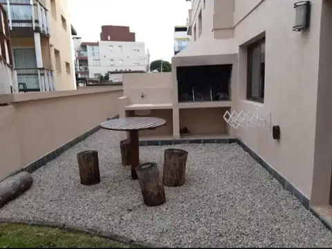Las Gaviotas 12 Departamentos metros del Mar