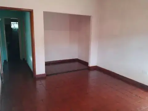 Casa en Venta en Ituzaingó, USD 95.000