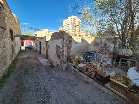 Terreno en venta en España 1500, centro General Roca