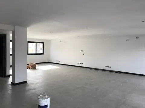 Oficina en Alquiler en Zona Guemes, $ 1.200.000