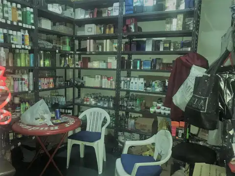 Local en Venta 60 años