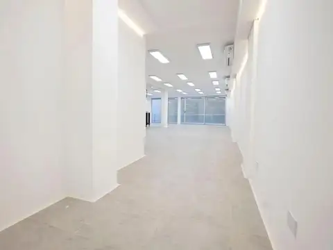Oficina en Alquiler en Recoleta, USD 1.800