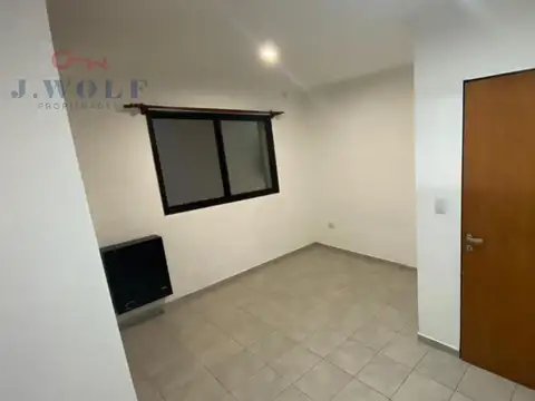 Depto Tipo Casa en Alquiler de 2 dormitorios