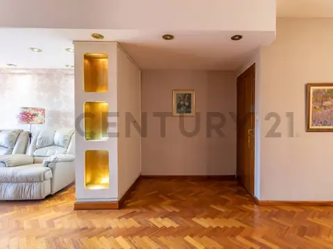 Departamento 5 ambientes con 3 baños