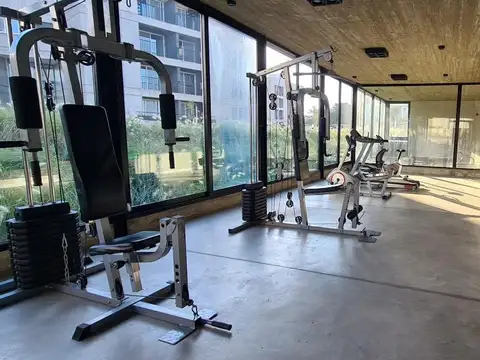 Ocho Sauces,  Funes , Almafuerte y Houssay. Cochera