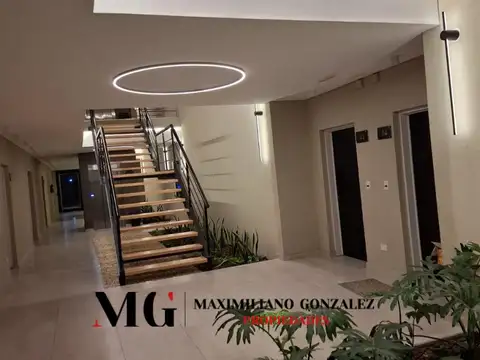 Departamento en Alquiler con 1 cocheras