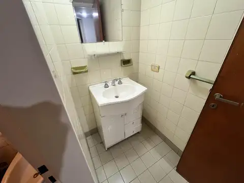 Departamento en Alquiler en Caseros, $ 750.000