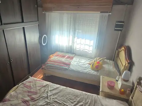 Depto Tipo Casa en Venta con 1 cocheras