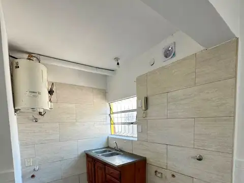 Depto Tipo Casa en Alquiler en Quilmes Oeste, $ 500.000