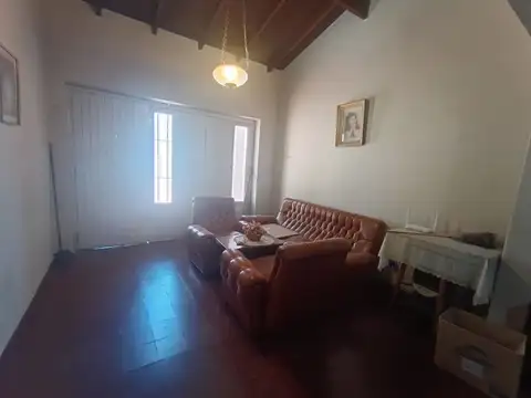 Casa en Venta en Godoy Cruz, USD 58.000