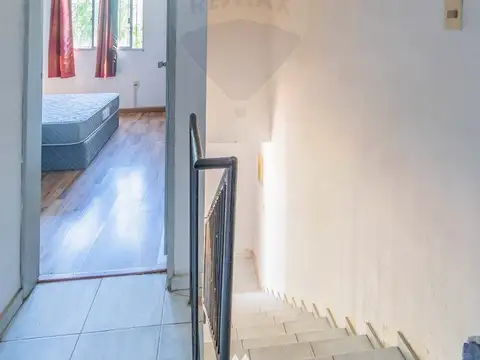 Venta duplex de 2 dormitorios con patio en Pando