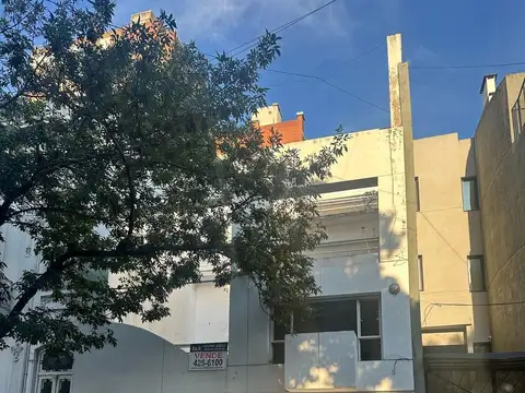 Laprida al 1800 - 1 y 2 piso