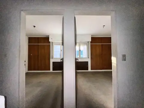 Depto Tipo Casa en Venta 24 años