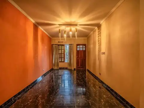 Casa en Venta en Ramos Mejía, USD 175.000
