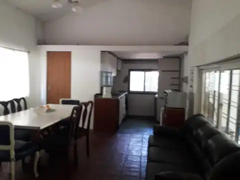 Ituzaingó 5366 e/ Martiniano Leguizamon y Homero