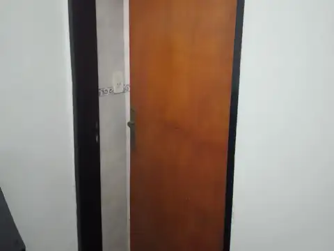 Galpon en Alquiler 9  mts Fondo