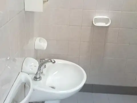 Depto Tipo Casa 2 ambientes con 1 baño