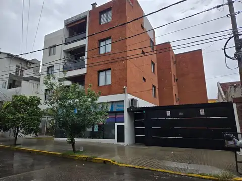 1 DORM 1 BAÑO L/C BALCON EXCELENTE UBICACION
