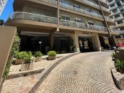 Venta Dpto. 3 Ambientes con cochera