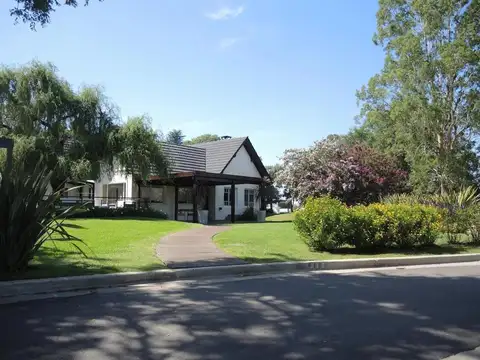 Grv- Venta Lote Interno En Barrio Monet