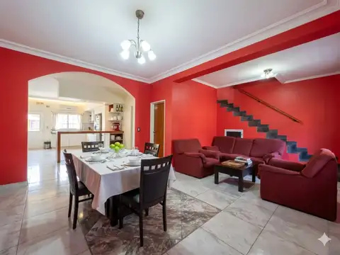 Casa en Venta de 4 dormitorios